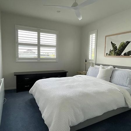 The Blue Beach House Mangawhai Eksteriør bilde